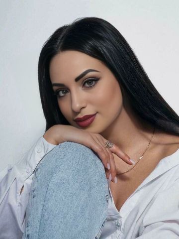 Алина